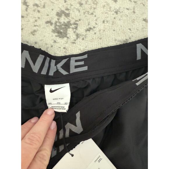 Men's Nike BYU Dri-Fit Black Athletic Shorts Team Issued 3XL New With Tag - Picture 3 of 4